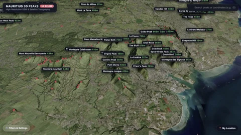 The live 3D visualizer showing the Port Louis mountain range, satellite imagery and named peaks.